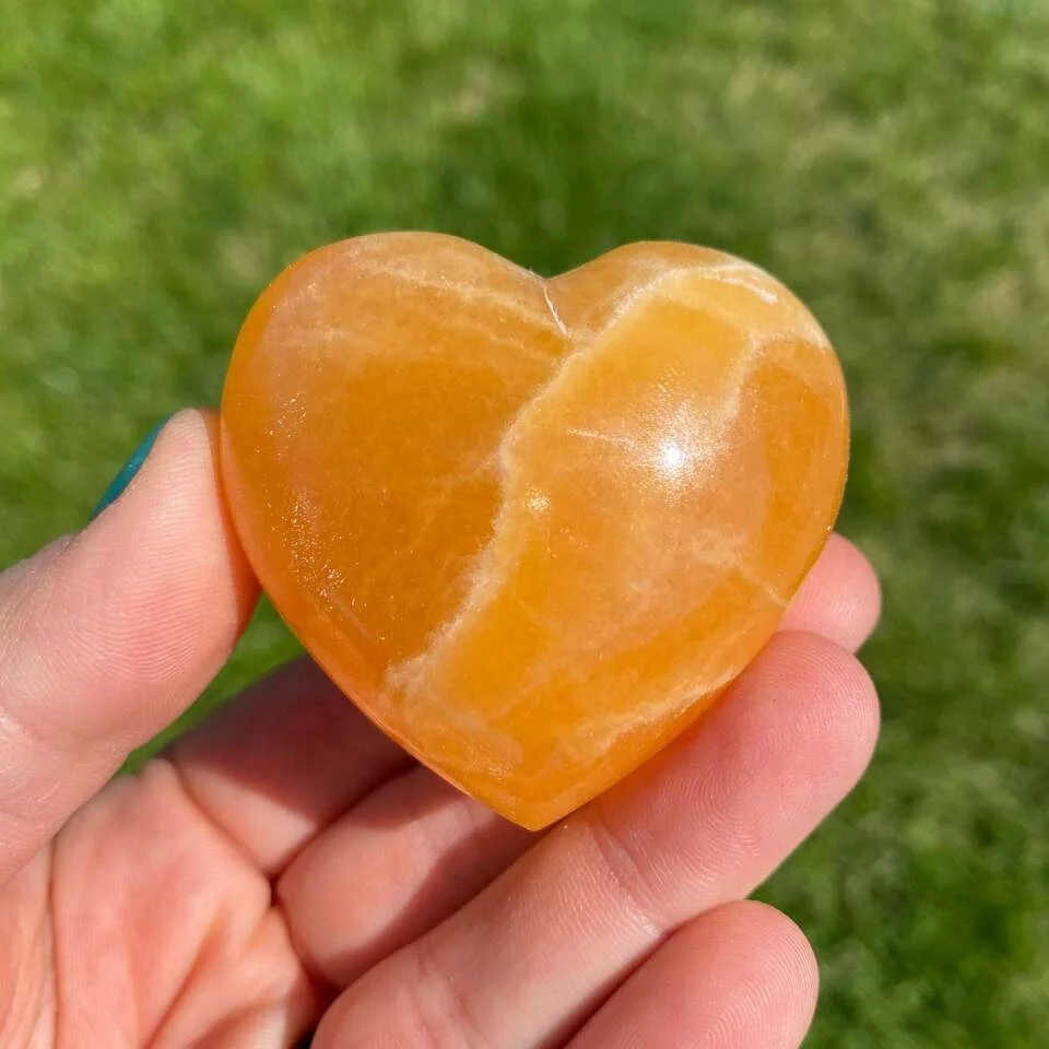 Wholesale High Quality Natural Calcite Stone Puffy Heart For Healing & Home Decoration From India