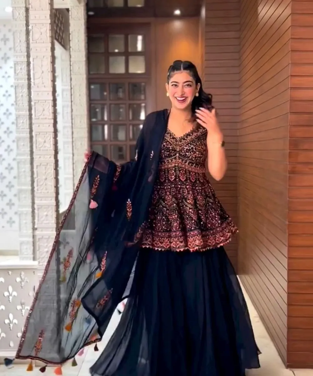 Most Recent Every Day Wear Long Crepe Cotton Material with Weaving Work Indian Young Ladies Kurti Readymade Best Worth Disc Alphanumero