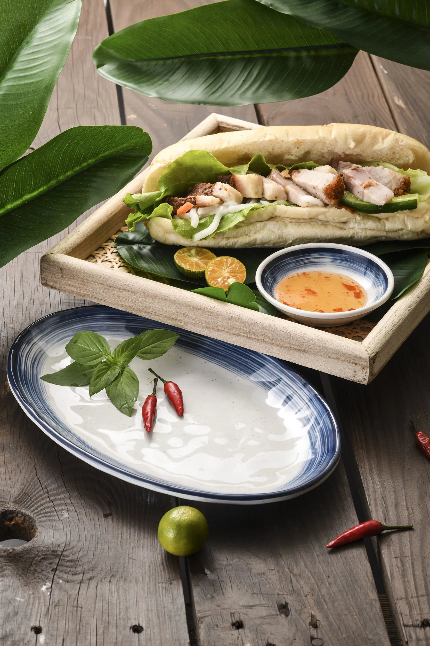 13 Inch Blue Lines Pattern Oval Plate Melamine Plate For Thailand Food Buffet Restaurant Sea Food Fish Serving Plate