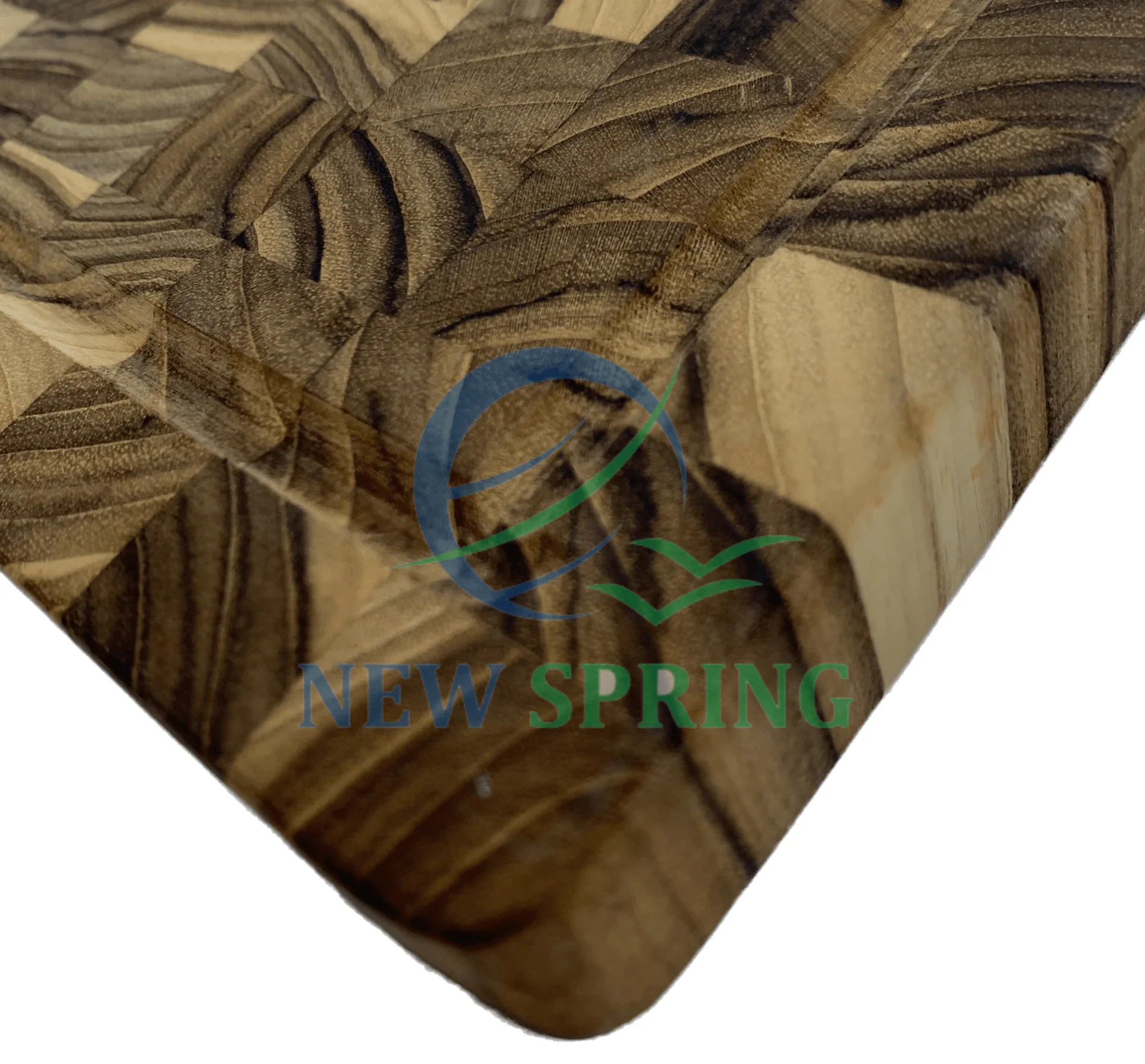 High-quality, thick wooden cutting boards come in many sizes depending on usage needs, for storage or decoration.