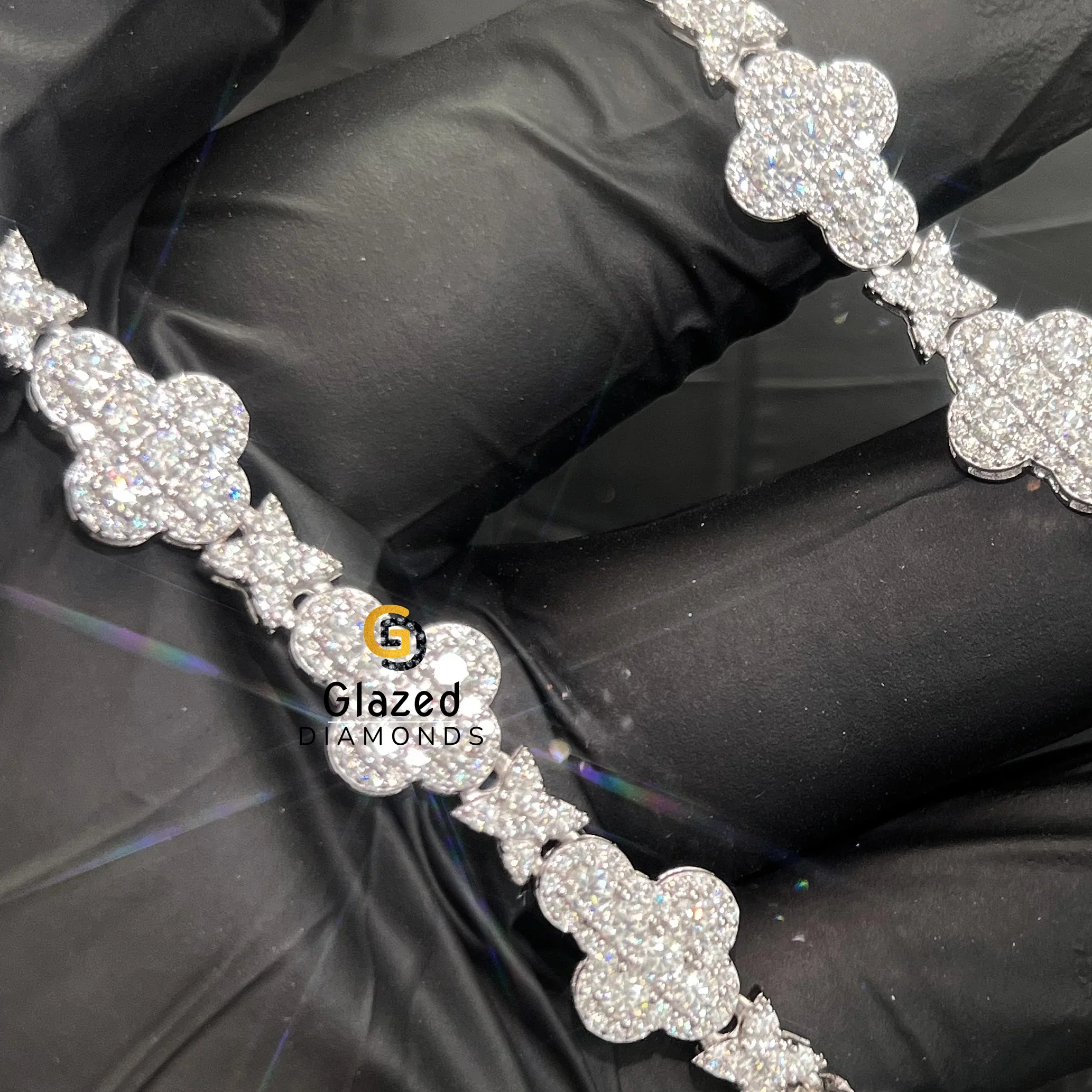 Gorgeous Fully Iced Out 10Kt White Gold Cross Link Chain Adorn With Round Cut Vvs Clarity Lab Grown Diamonds For Men