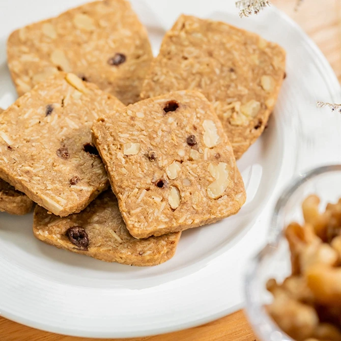 Walnut Oat Flavour Crispy Manufacturer Semi-Hard Wholesale Ivy House Cookie