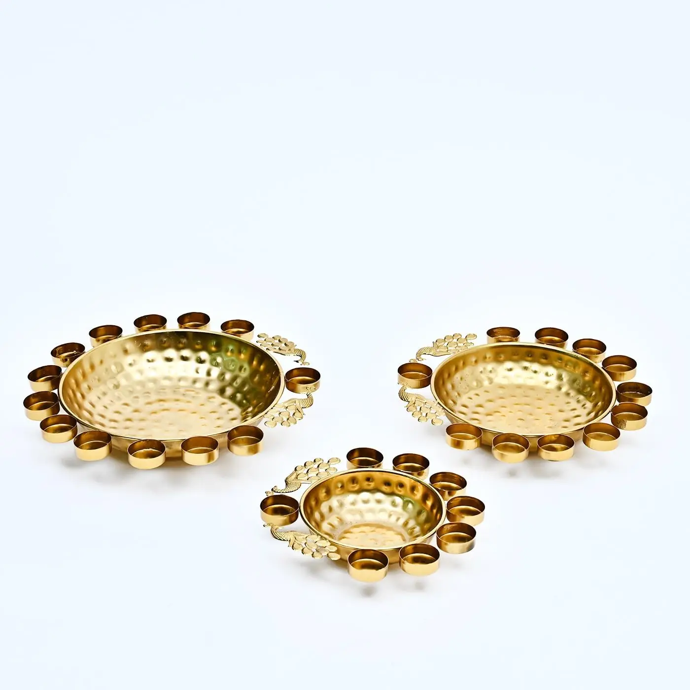 Indian Handmade Traditional Urli Bowl for Home Decor and Festive Decoration for Floating Flowers Tea-Light Candles for Diwali