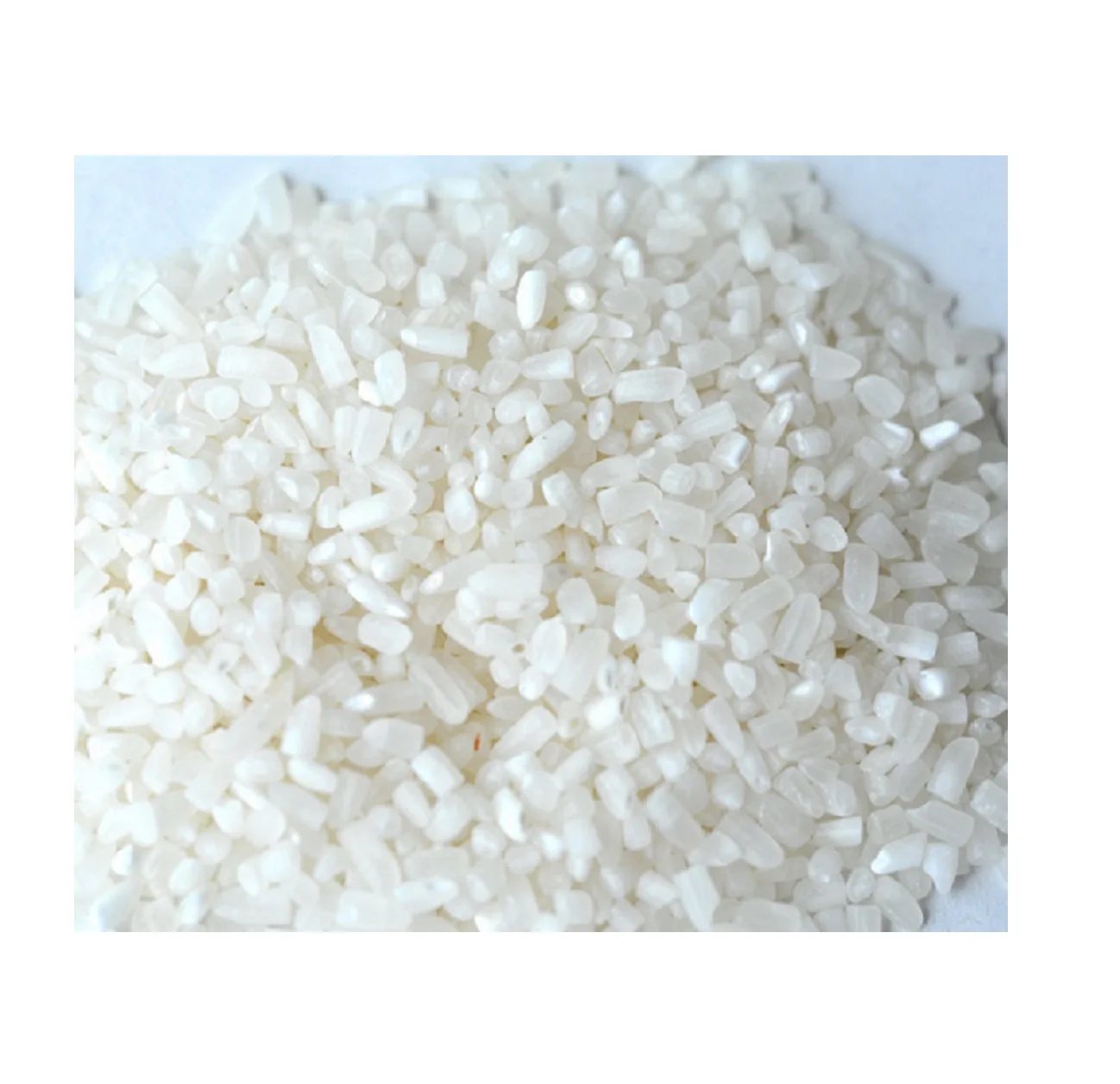 Vietnam fragrant rice 100% broken, sortexed of new crop 2022 for world importers and buyers