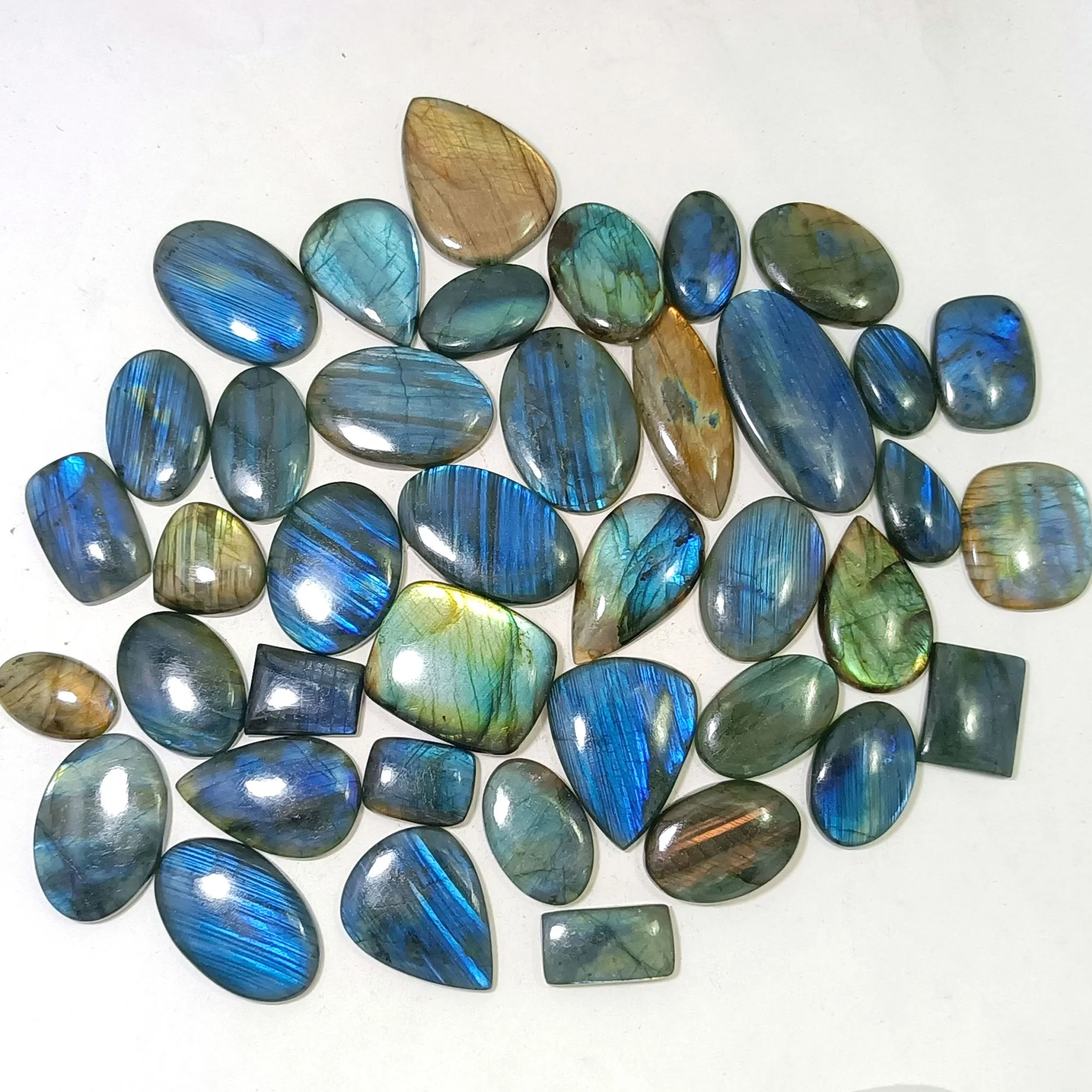 Natural Best Quality Blue Labradorite Gemstone Wholesale Price Free Form Size Stone Natural Blue Labradorite Cabochons