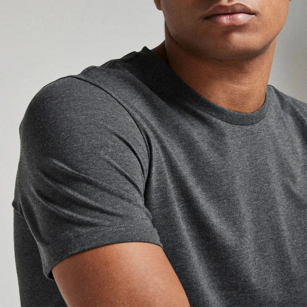 Men Soft Oversize T Shirt Custom logo Cotton/polyester top trending lightweight low MOQ Clothe Men Slim Fit men T Shirt for sale