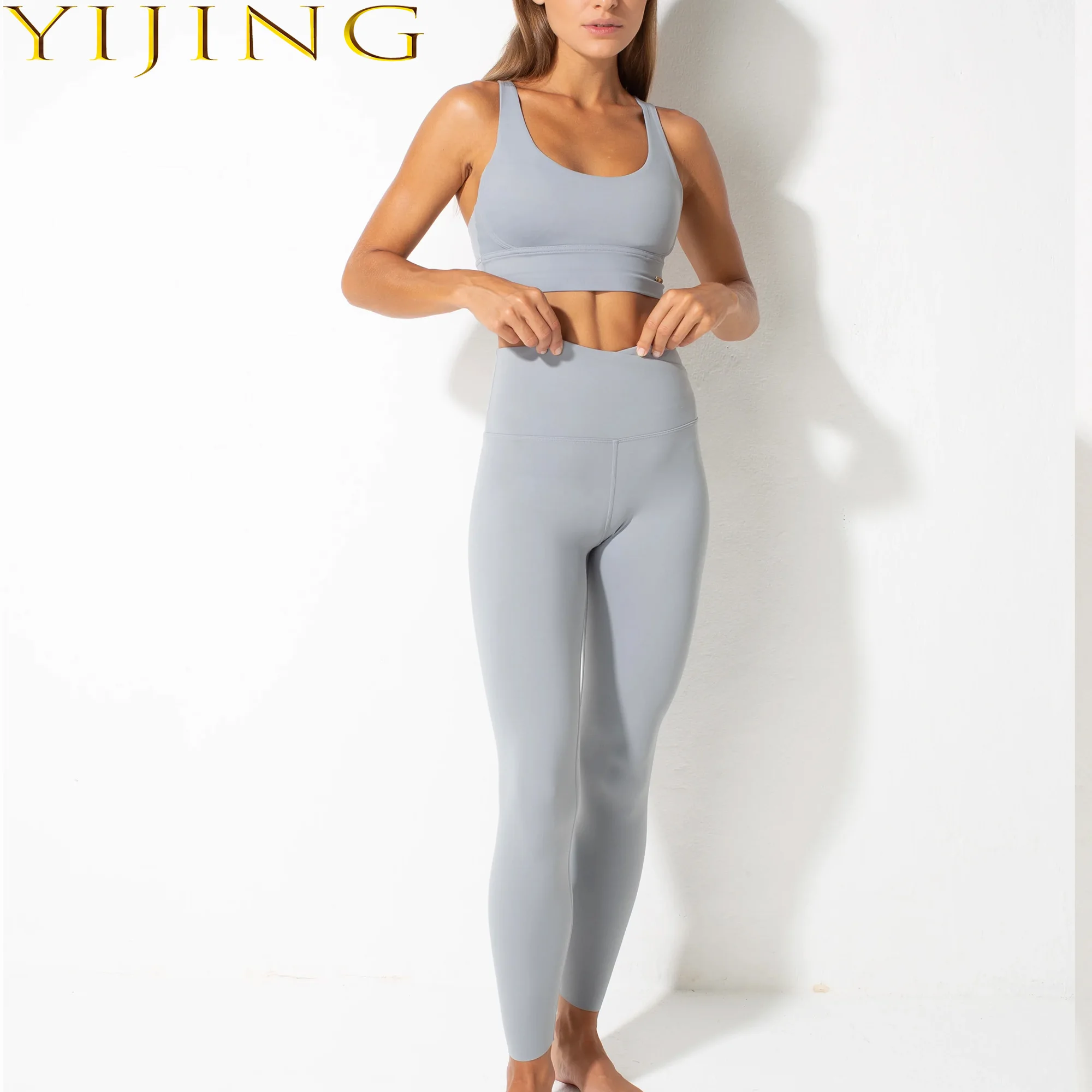 Wholesale Athletic Clothing Ladies Gym Fitness Sports Workout Yoga Clothes Suit Activewear Women Active Wear Yoga Set