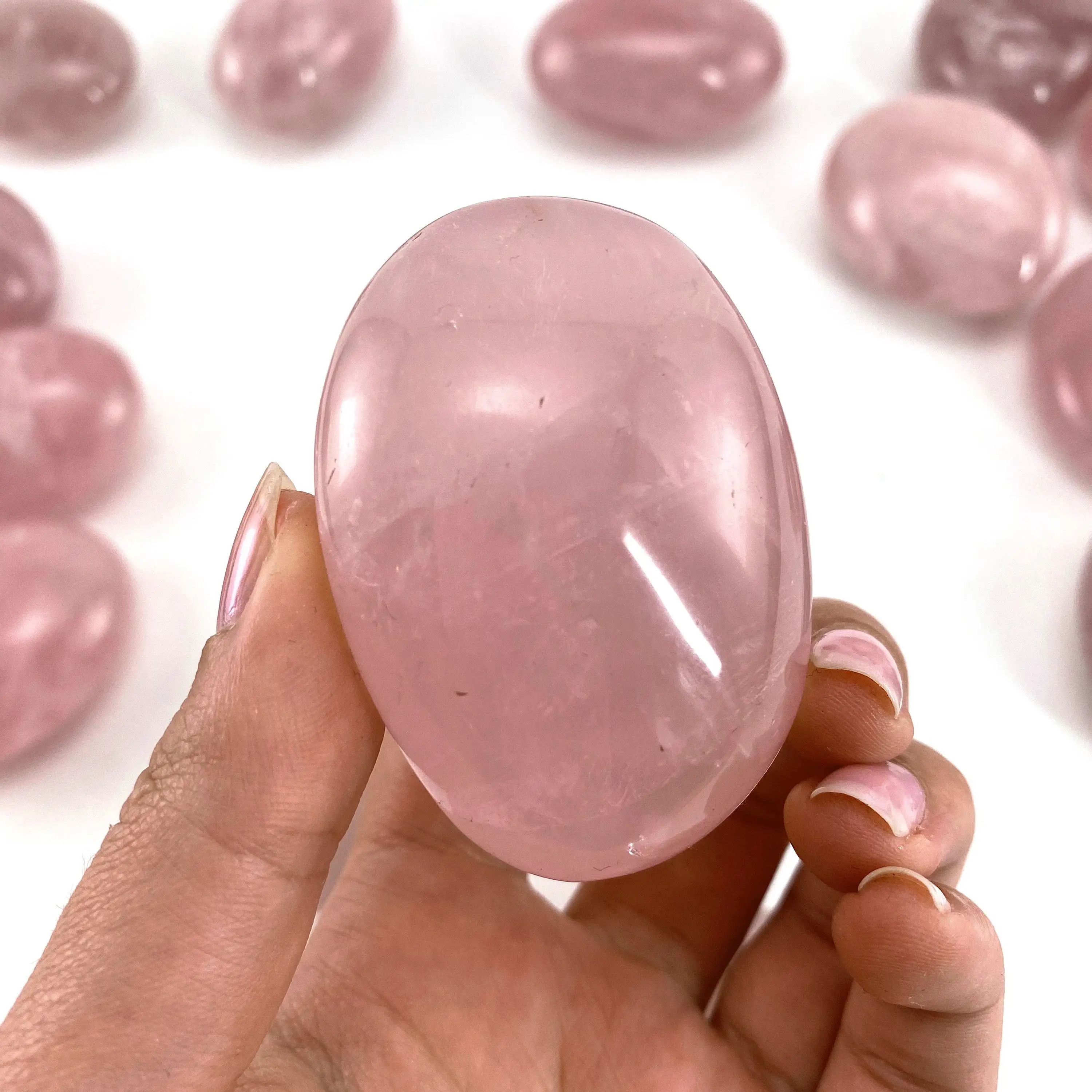 Best Quality Shimmering GemStones Cabochons Natural Gemstone Rose Quartz Oval Shape Light Pink   For Sale