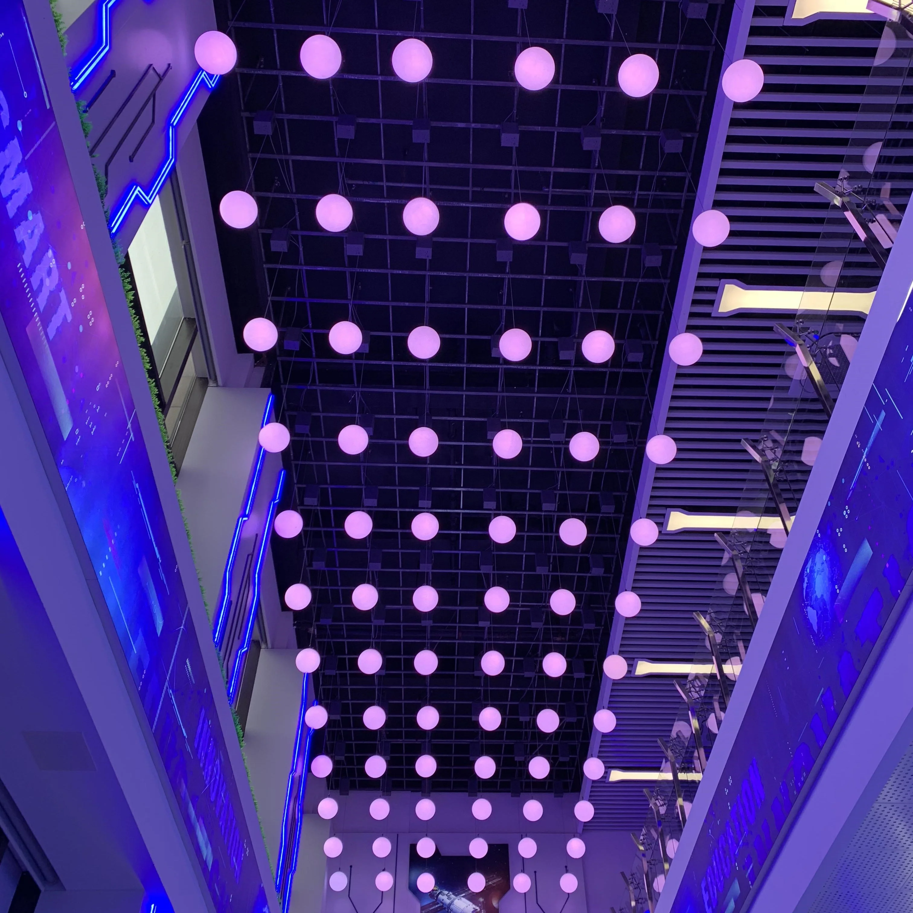 The Most Popular One Kinetic Ball Lighting System Rgb Colorful Dmx Led Lift Ball Kinetic Lighting Kinetic Ring Light