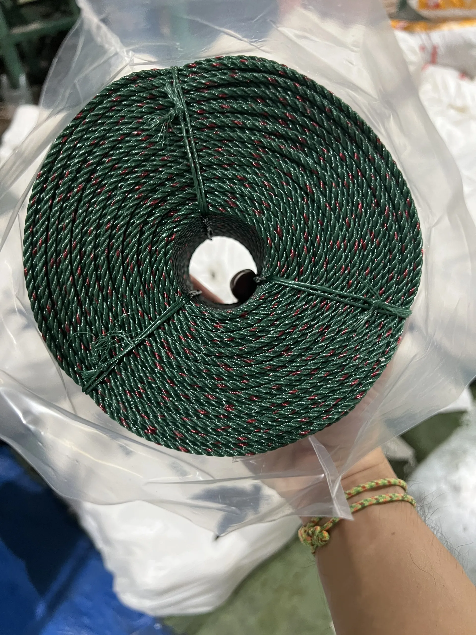 High Quality HDPE Whistle Twisted Rope Polypropylene Fishing Netting Agriculture Aquaculture Wholesale Vietnam PE Plastic