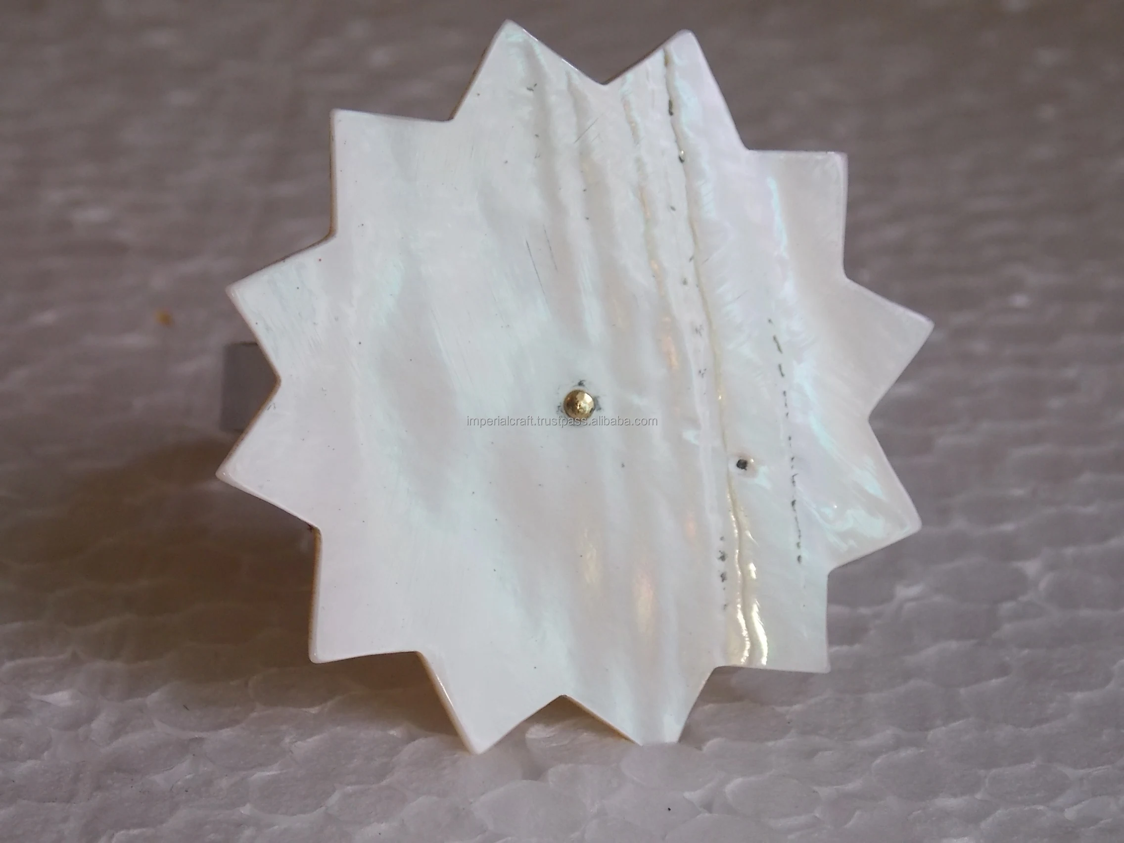 top ranking mother of pearl and metal napkin holder ring for weddings and table decoration new flower design