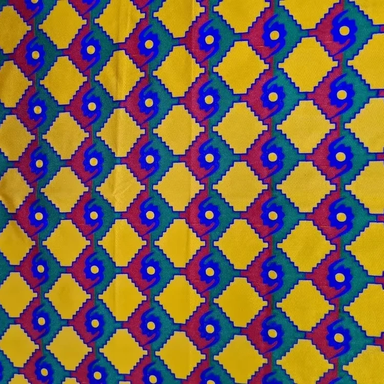 Высококачественная модная ткань для платья на заказ поставщик и производитель женской одежды