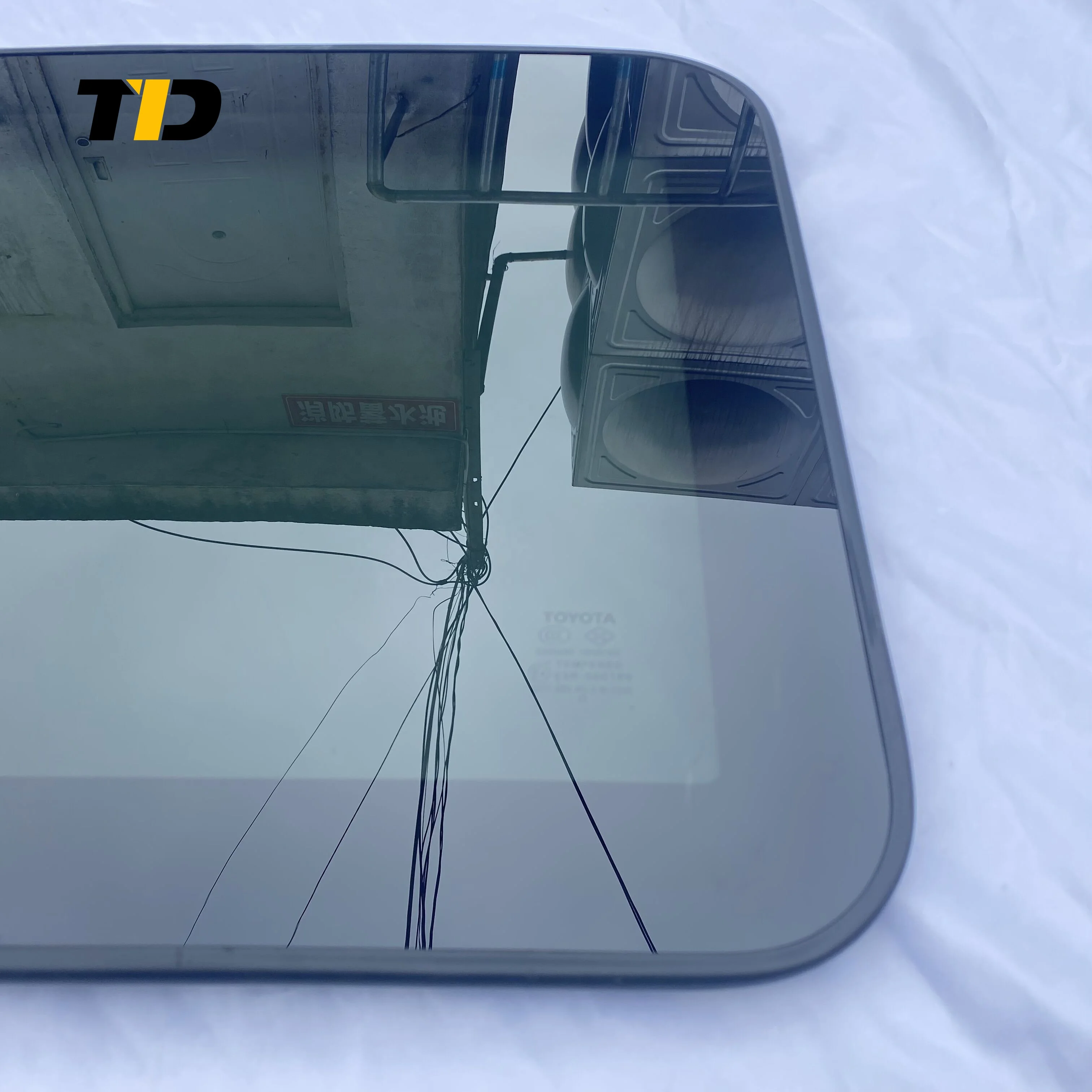 63201-60090 63201-60091 Glass Sub Assembly Slid for Toyota Land Cruiser 63201-60131 63201-60132