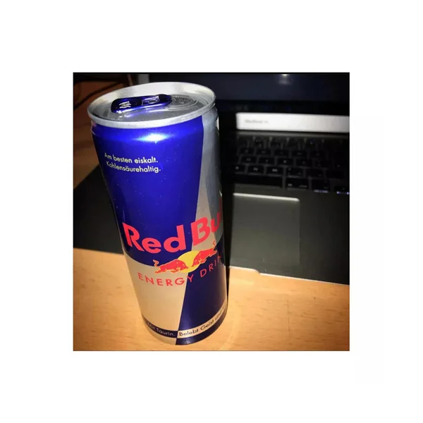 Red Bull 250 ml Energy Drink From Austria Wholesale Redbull / Soft Drinks