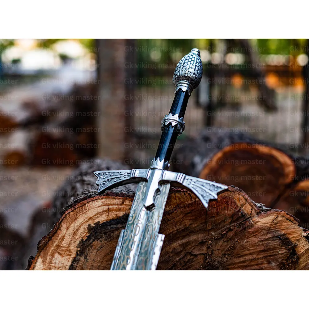 ew Arrival 2024 OEM Handcrafted Damascus steel Sword knife for Retailers & Wholesalers Handmade Damascus Steel Hunting Sword