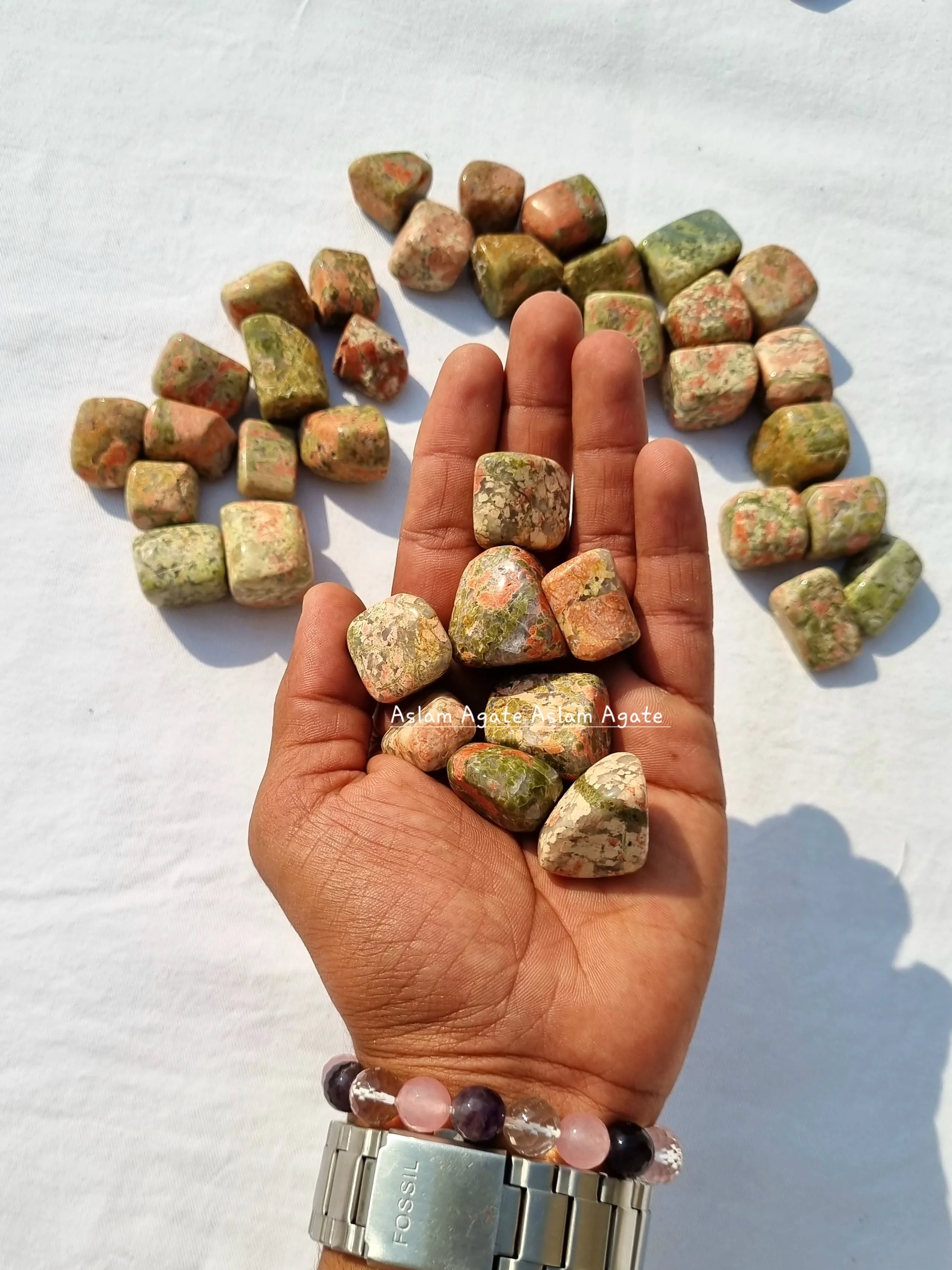 Hot Sale High Quality Natural AFRICAN UNKITE JASPER Tumbled StoneS / Healing Tumbled Stone For Meditation UNAKITE Pocket Stones