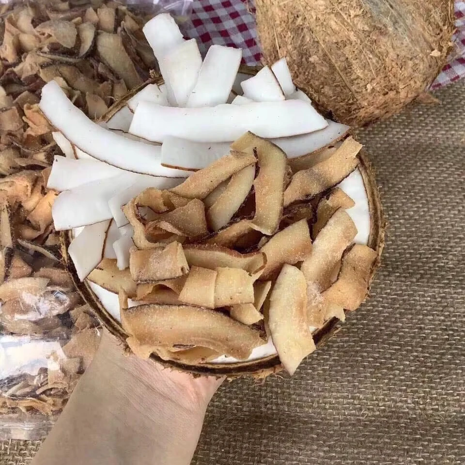 Вьетнамские органические Сушеные Хрустящие кокосовые чипсы-полезные тропические закуски для смузи и коктейлей