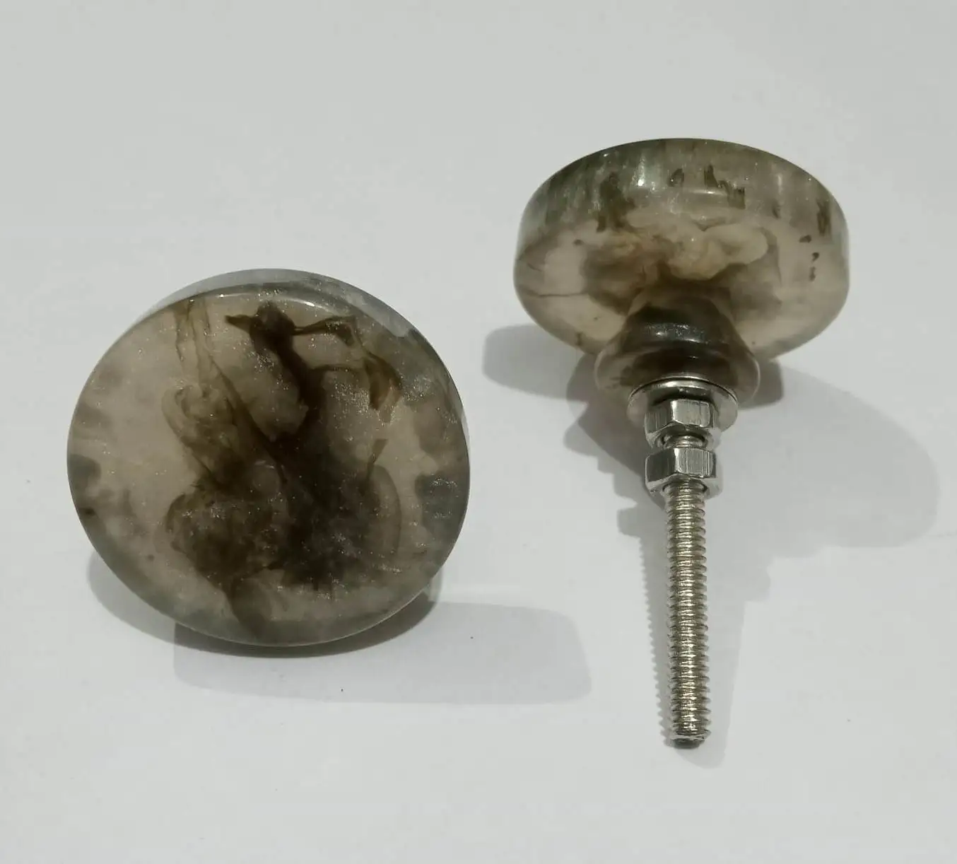 High Quality Handmade Acrylic Lucite Resin Drawer Dresser Knobs Metal and Wood Resin Knobs for Kitchen and Home Decoration