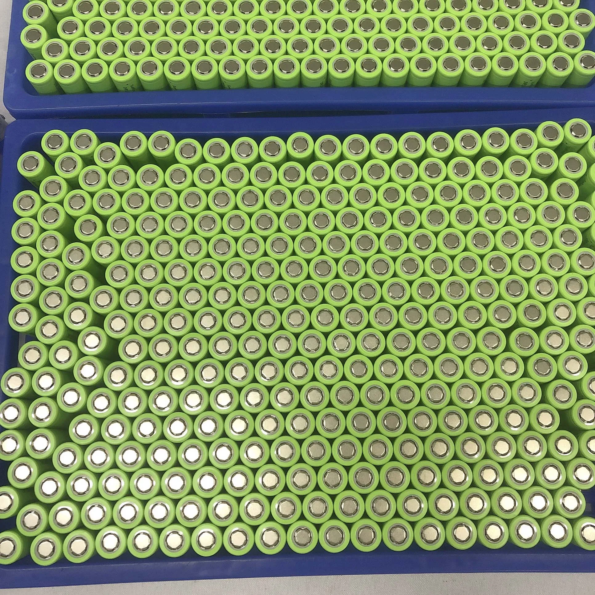 Новый 18650 Аккумулятор 3 7 в 2000 мАч 3000 аккумулятор чехол для портативного зарядного устройства