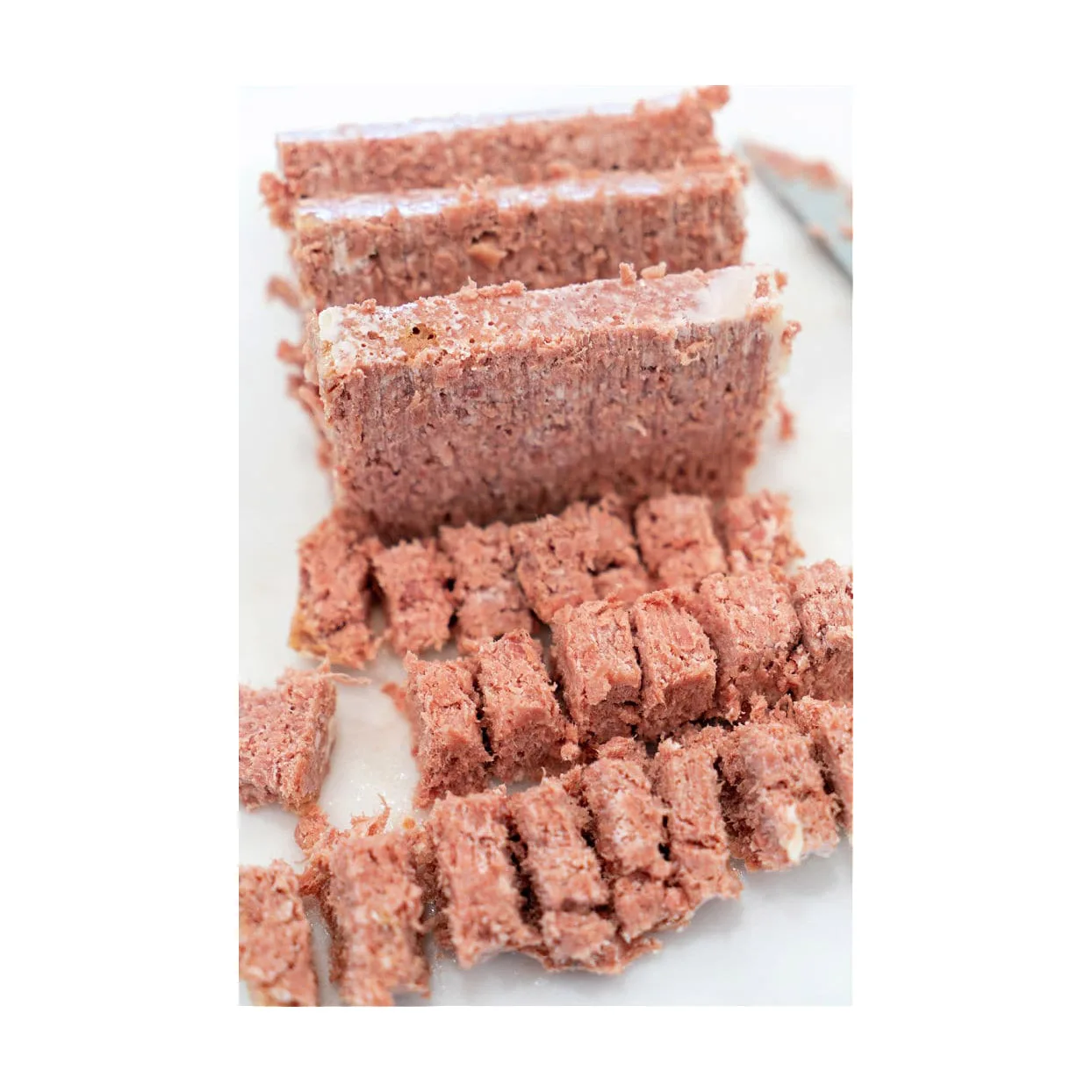 Factory private label assorted flavours beef chicken luncheon meat corned beef canned meat food low price