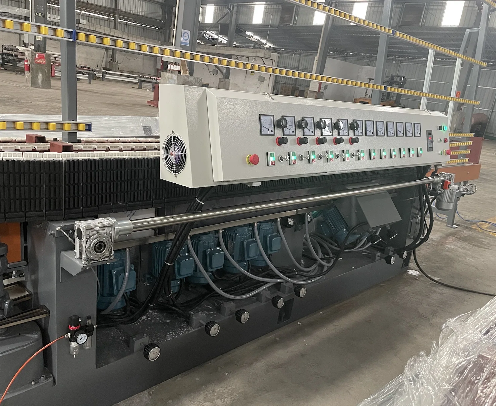 11 spindles glass rectilinear edging cutting polishing machine