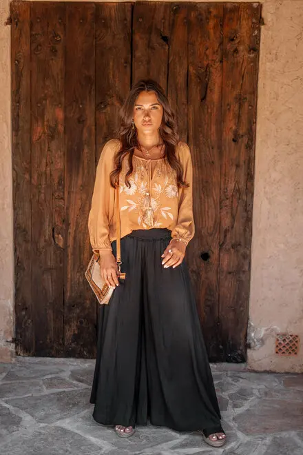 High Quality Wholesale Long Sleeve Lace Fashion Tops New Model Shirts Ladies Blouses For Women Blouse Women Tops