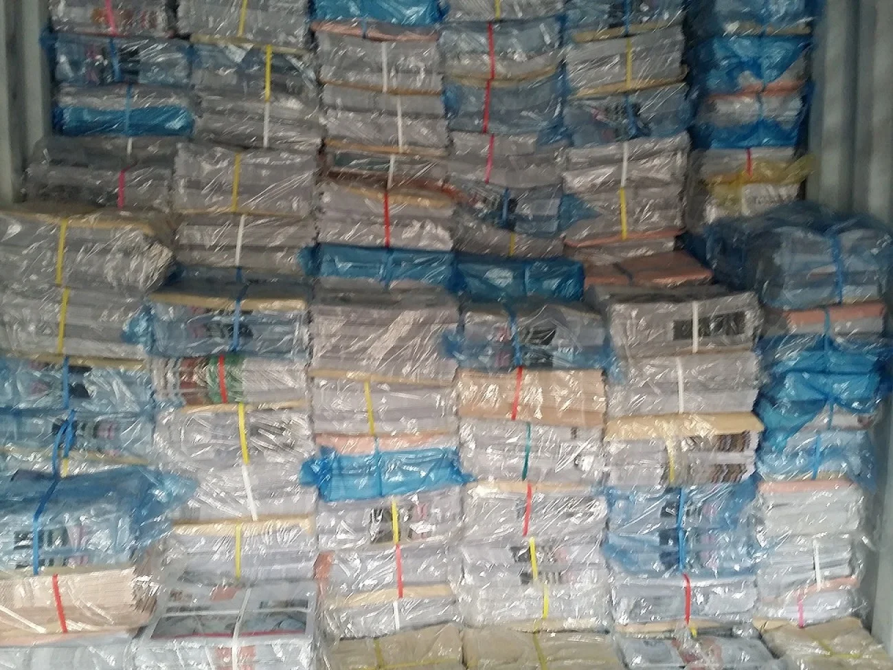 Bulk Over Issued Newspaper/News Paper Scraps/OINP/Paper Scraps