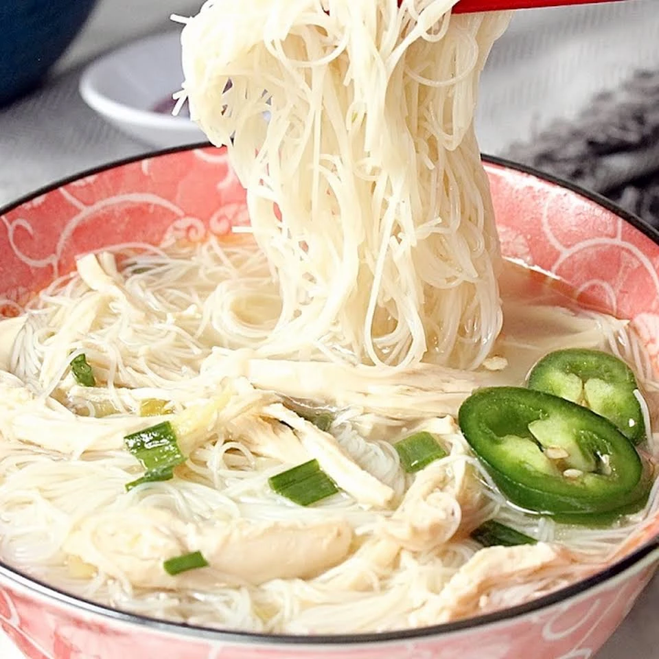 Специальная продукция лапша/тайская лапша из Вьетнама оптовая продажа рисовая по самой конкурентоспособной цене и высокого