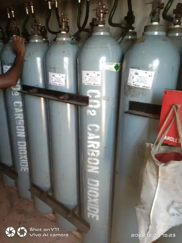 Empty CO2 Gas Cylinder For Use at Ship or Industrial ready for Export