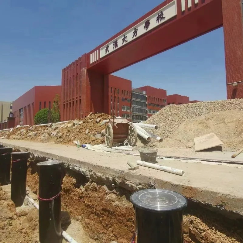 Retractable High-Security Perimeter Protection Traffic And Parking Sign Delineator Lamp Post Bollard Led Street Light