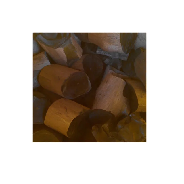 Фирменное прикосновение халабана с золотистым свечением древесного угля для непревзойденного вкуса кальяна