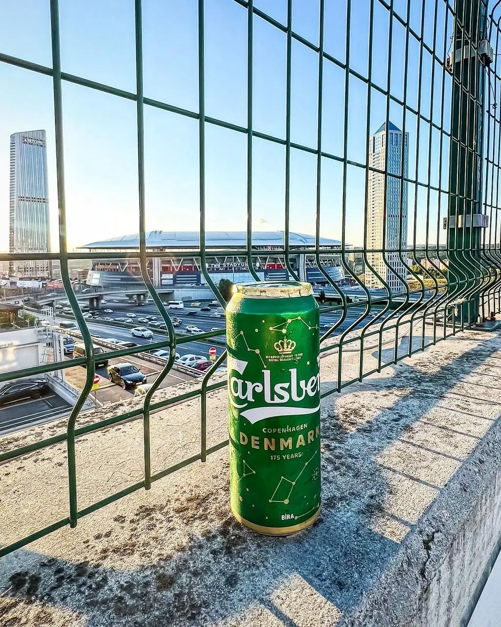 Carlsberg 330 мл банка пива x24 из Европы 5% объем спирта пиво Лидер
