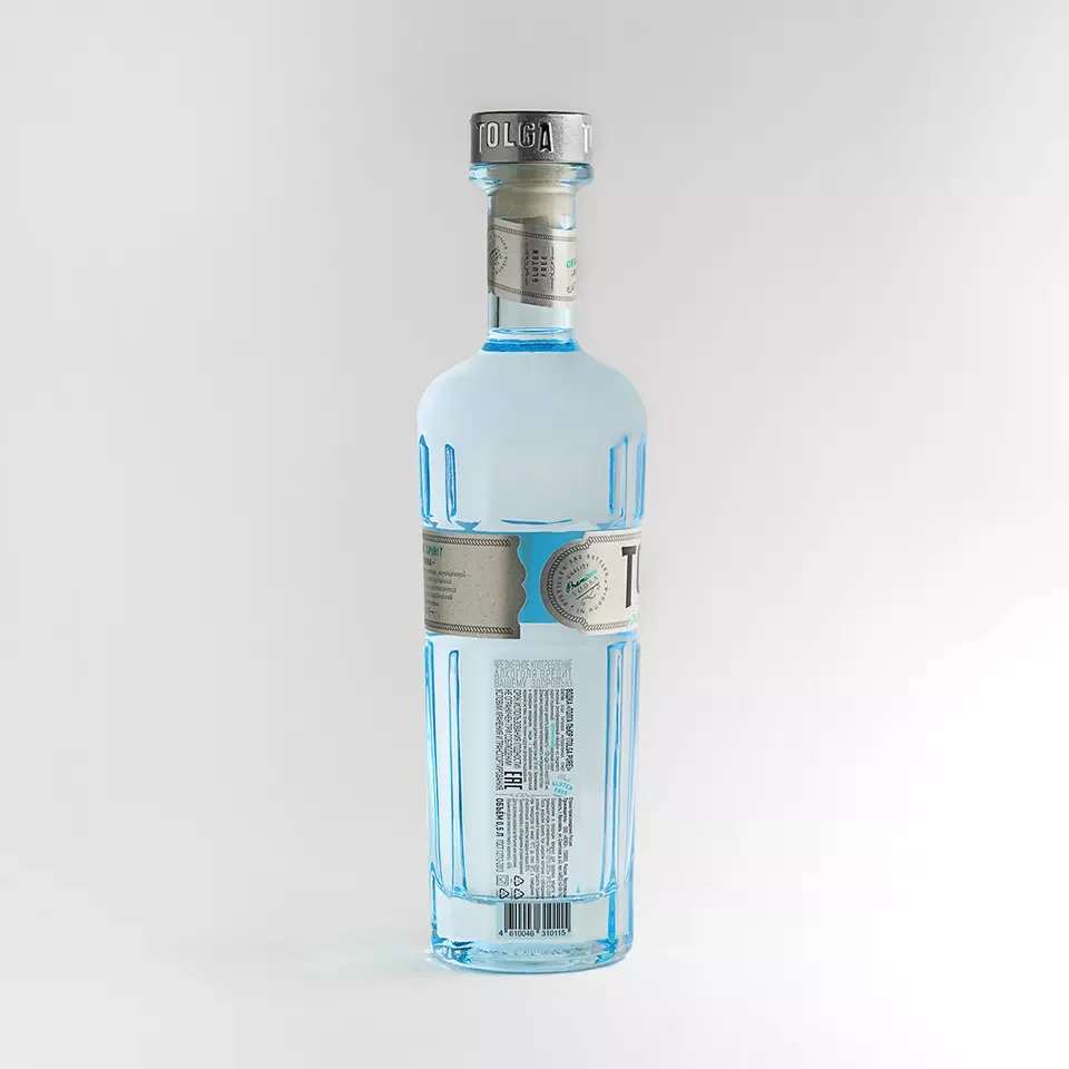 100 % Premium quality 500 ml 40% organic alcohol Artesian water Tolga Pure premium vodka for drinking