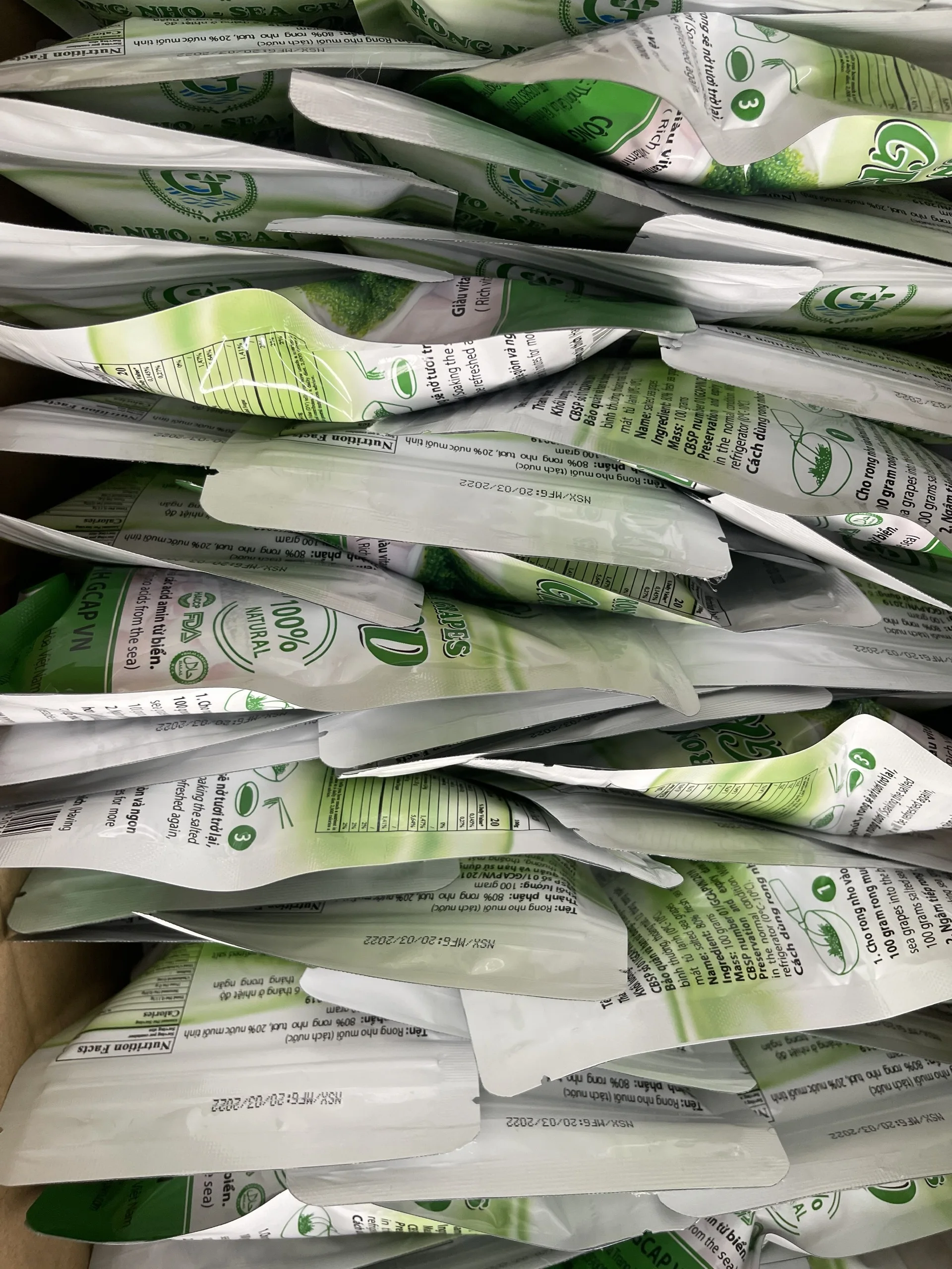 Organic Umibudo Green Caviar Dried Nori Seaweed Salted Sea Grapes Green Food Dehydrated Seaweed Natural Grape Seaweed Delicacy