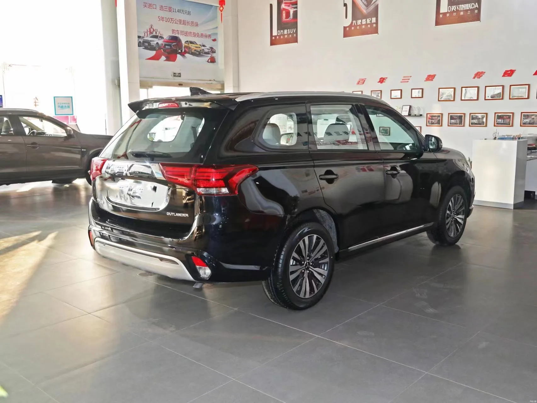 Mitsubishi Motors Outlander 2021 facelift 2.0L 2WD Enjoy Edition 5-seater