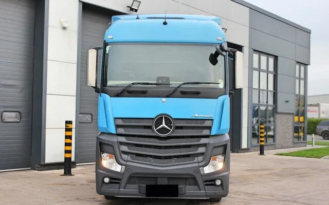 Полноценный ассортимент б/у недорогой MERCEDESBENZ ACTROS автоматическое дизельное топливо для продажи
