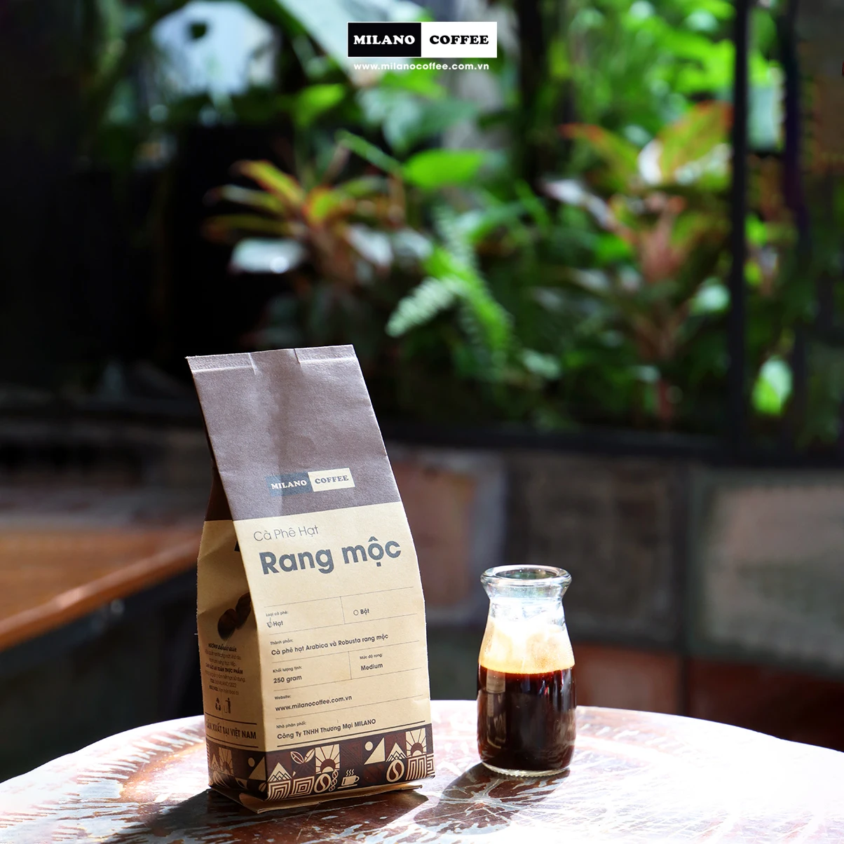Tasty Drink Bitter Roasted Arabica & Robusta Espresso Coffee Beans Full City Grade Customized Packaging Produced In Vietnam