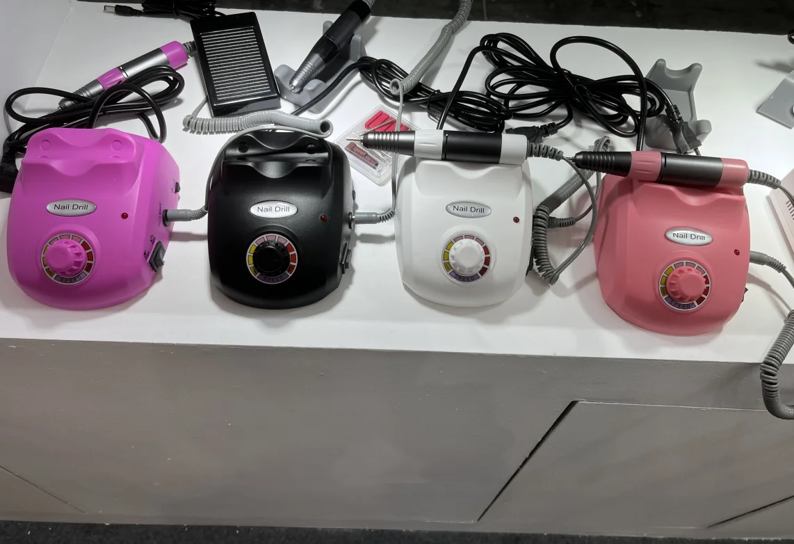 Factory Latest Low Noise Adjustable Speed Salon Nail Polisher machine