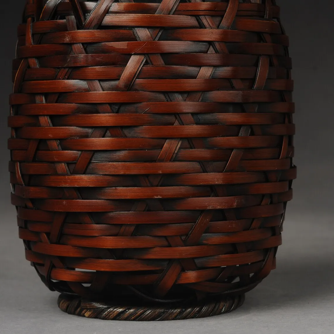 Tienphong Wholesale Modern Handwoven Bamboo Flower Basket, Flower Vessel, Bamboo Weaving Flower Baskets