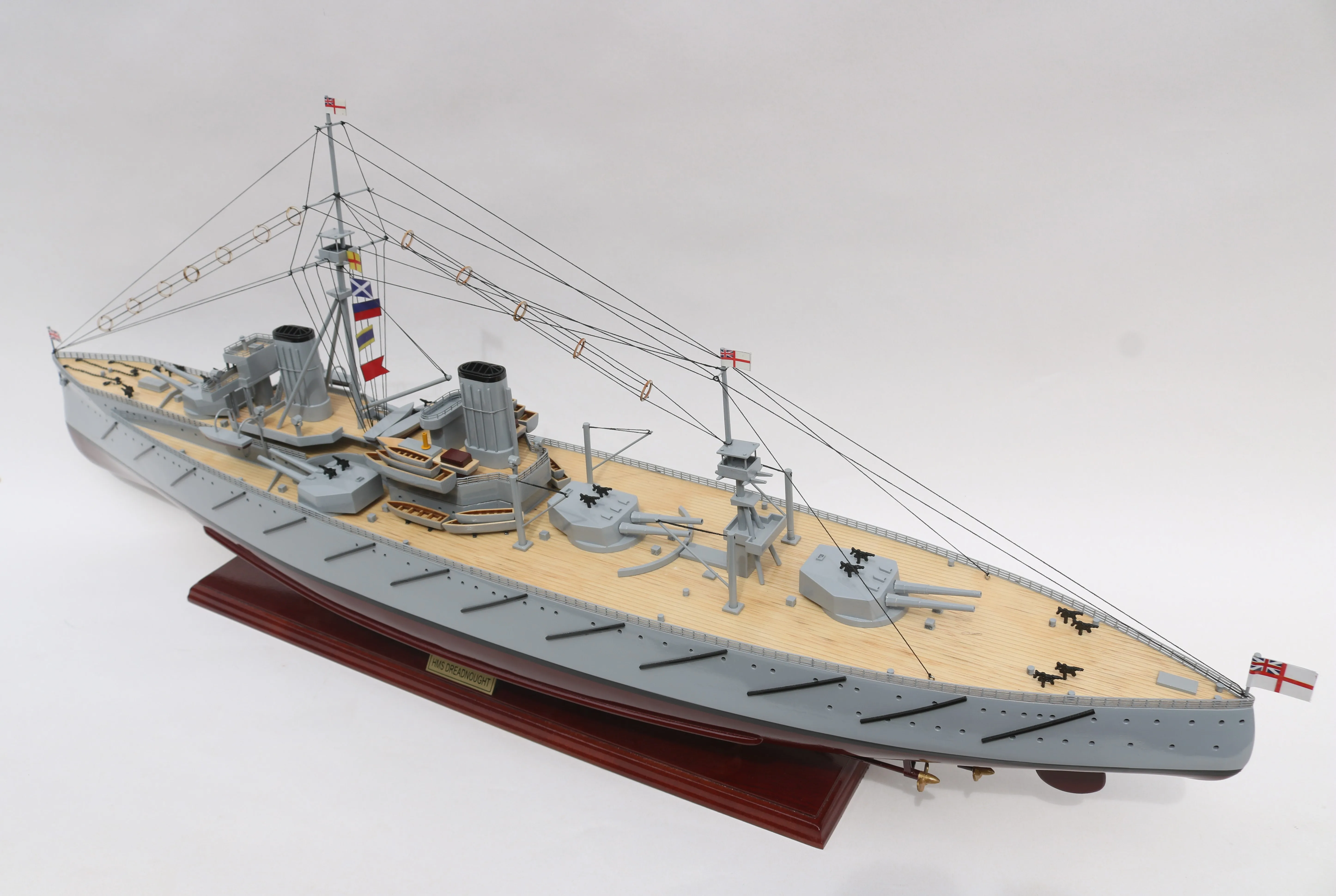 Gia Nhien Manufacturer Custom Design Low MOQ HMS DREADNOUGHT 1906 WOODEN MODEL BOAT - HIGH QUALITY WOOD SHIP MODEL - HANDICRAFT