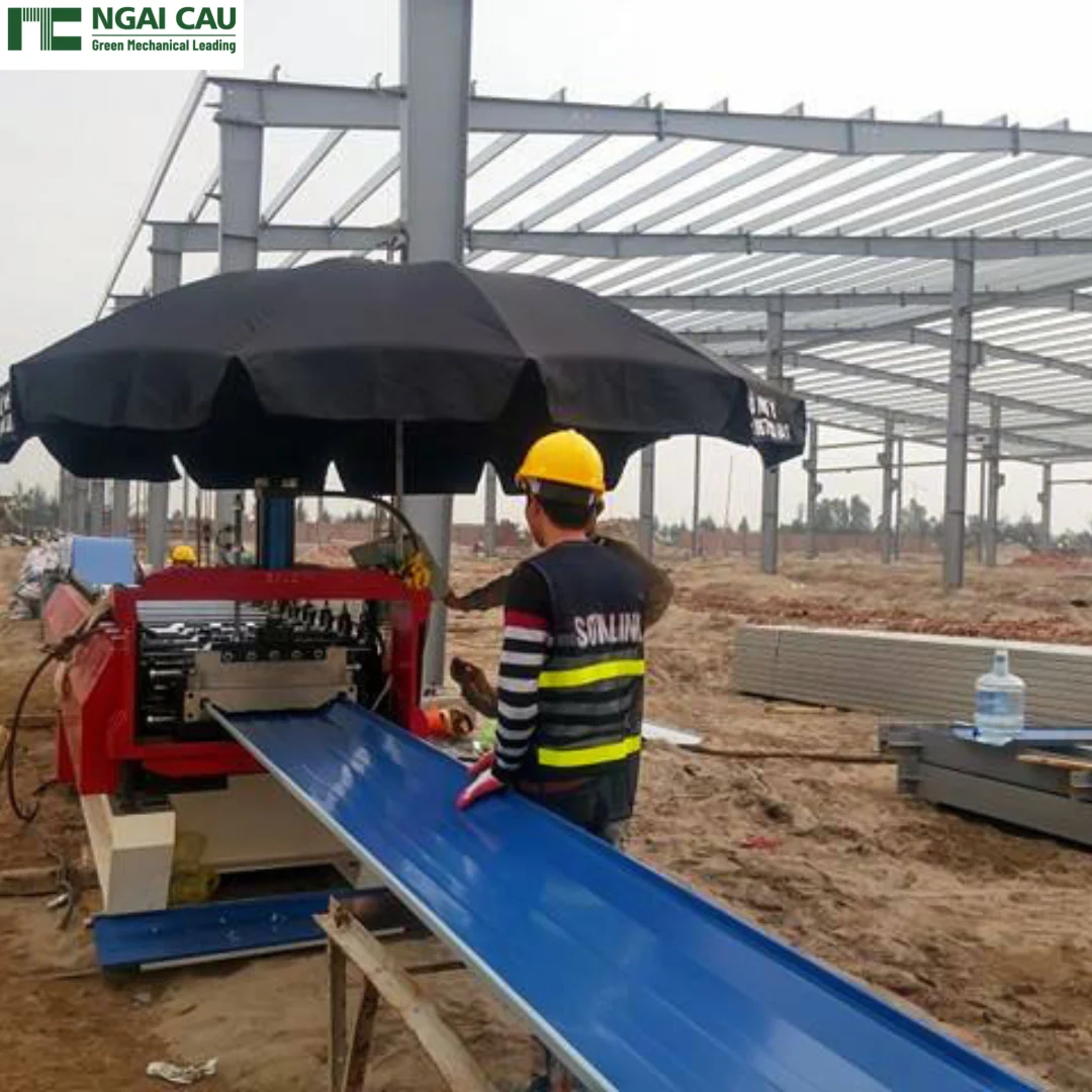 Prefabricated Steel Structure Buildings Steel Components Galvanized Flexible Design from Viet Nam Manufacturer