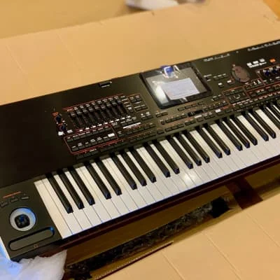 Hot 2022 Korg Pa4X 61 Professional Arranger (61-Key) Workstation Keyboard in stock.