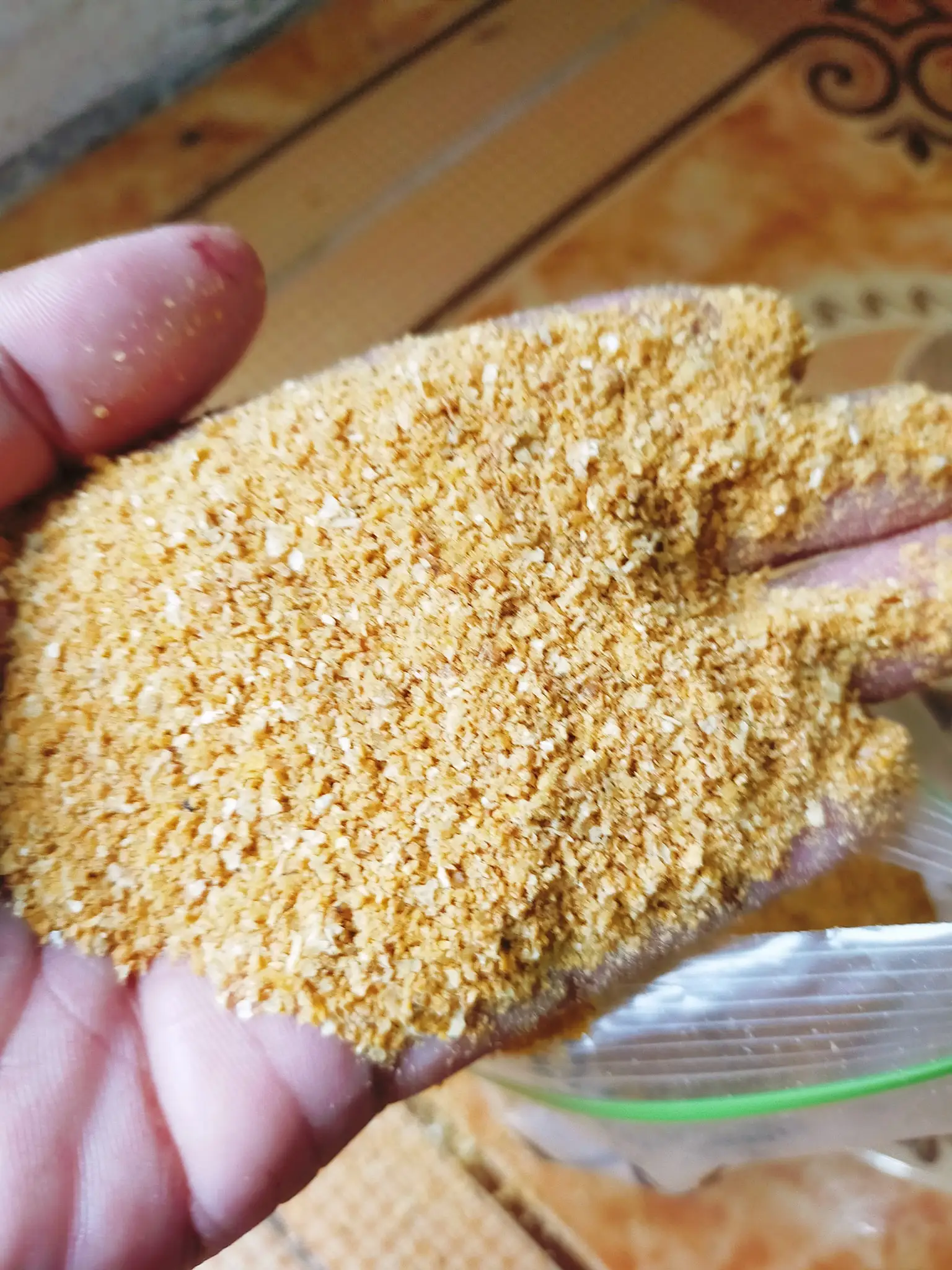 corn gluten meal 4.jpg