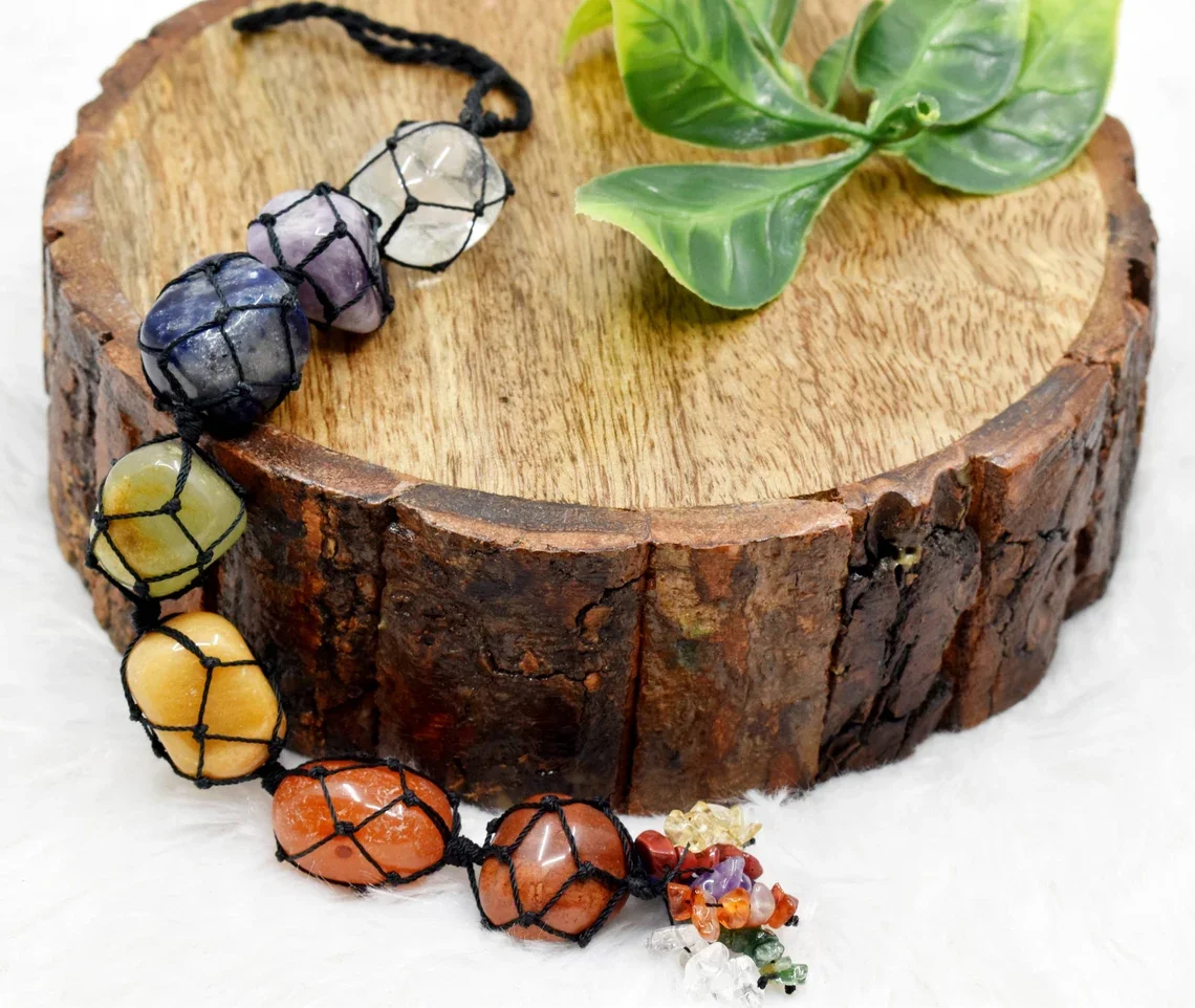 New Seven Chakra Tumbled Stone Car Hanger With Chips Tassel Seven Chakra Tree of Life Crystal Hanging Dream Catchers
