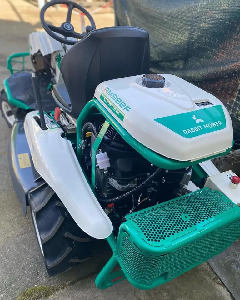 Orec Rabbit RM982F Lawn Mower 4WD