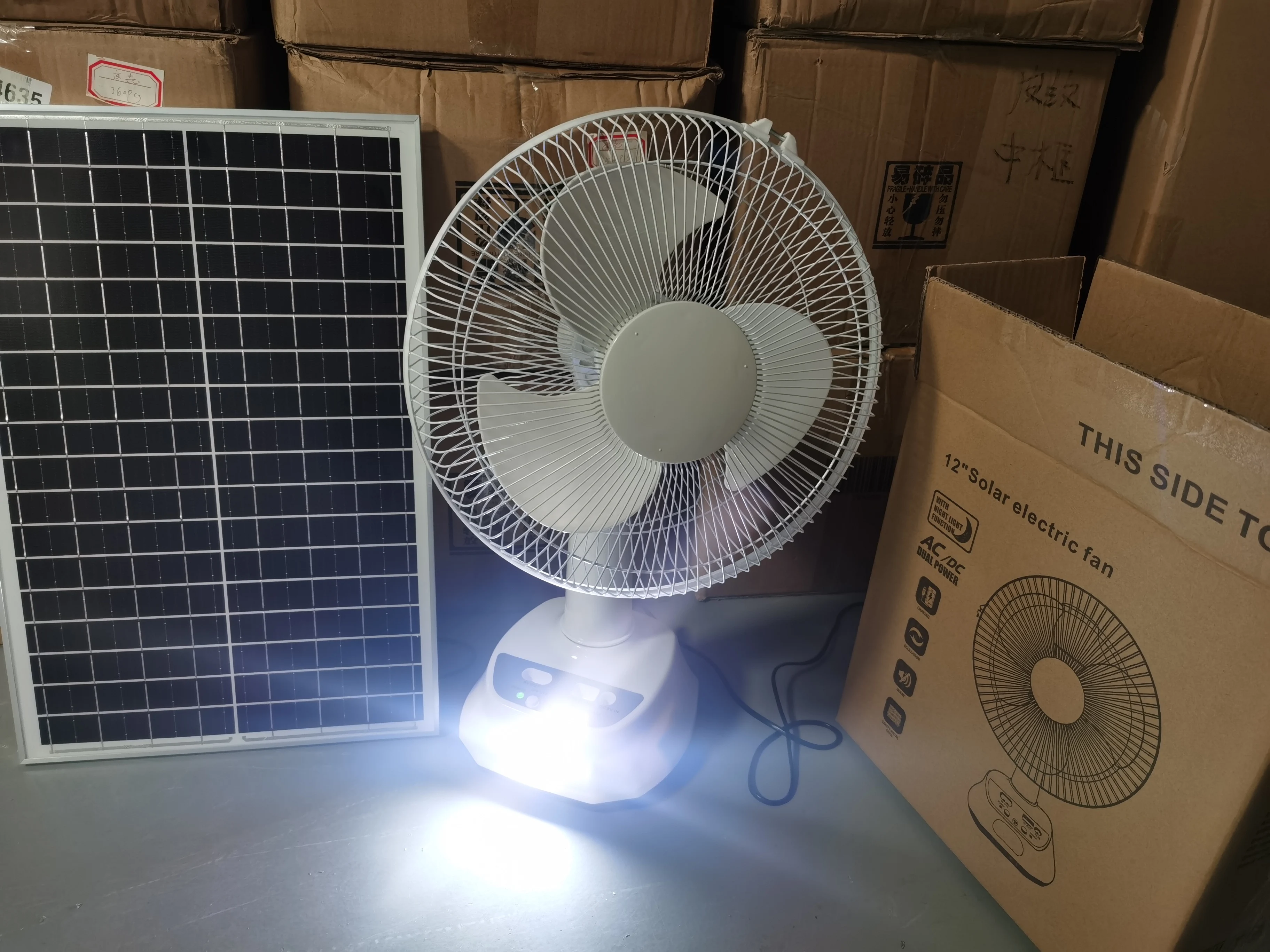 AC/DC 12 inch 16 inch Solar Electric Fan Cooling Rechargeable table fan  solar fan with solar panel  solar fan with lights