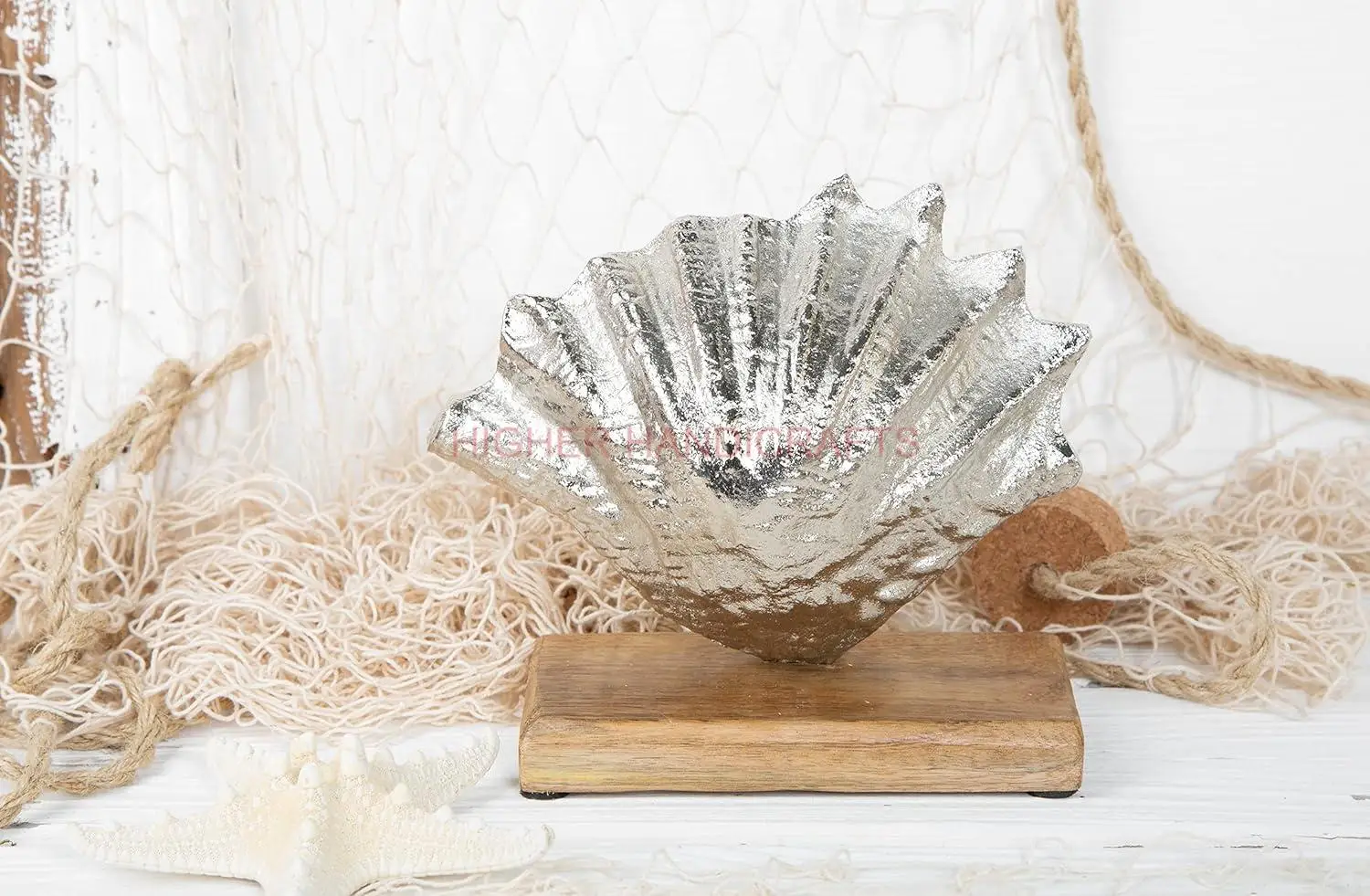 Decorative Shell Gift Mediterranean Metal Aluminium and Wooden Home Decoration Figurine Bathroom Decoration Silver Travel 18 cm
