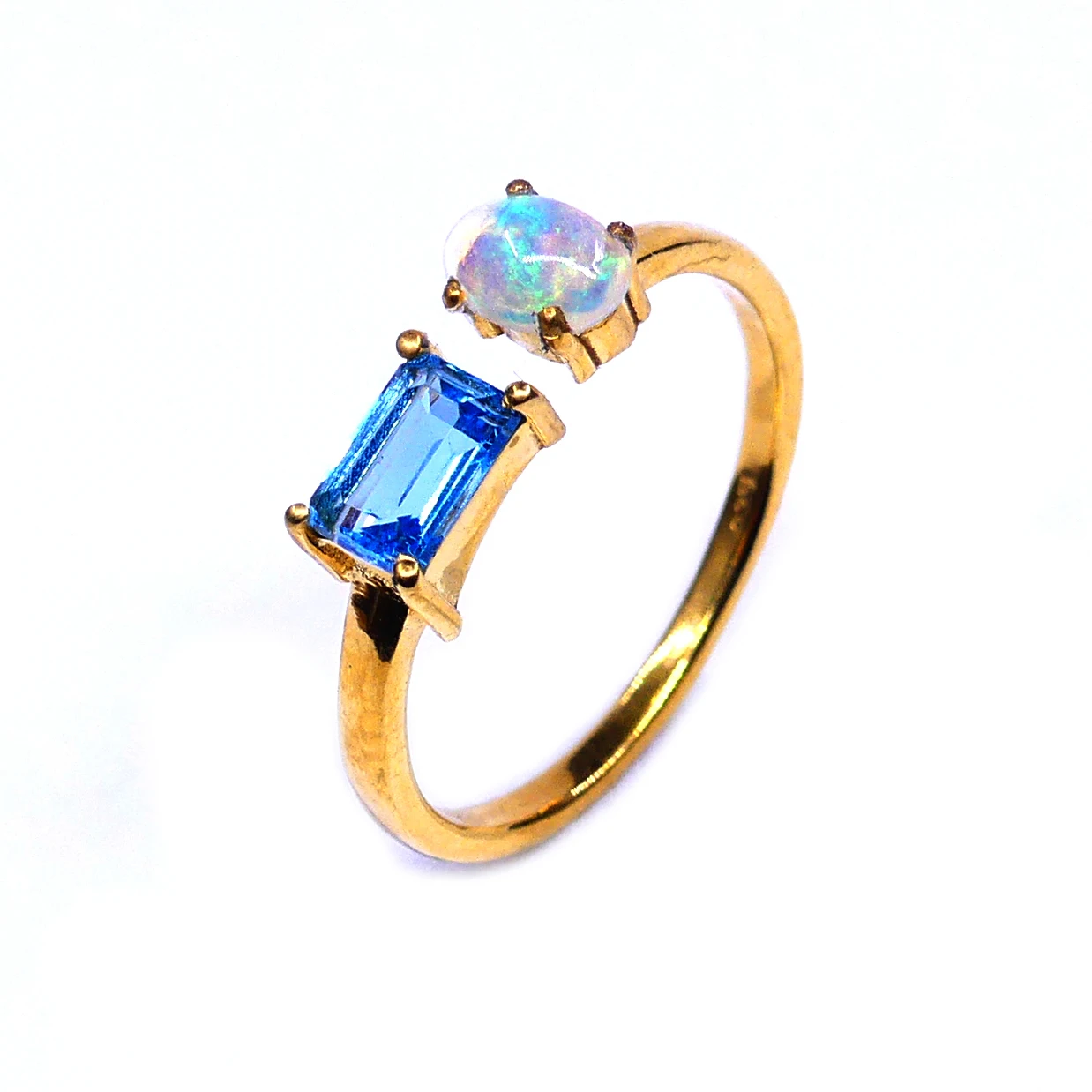 Wedding Wear 925 Sterling Silver Gold Plated Blue Topaz Opal Gemstones Eye Catching Adjustable Finger Ring