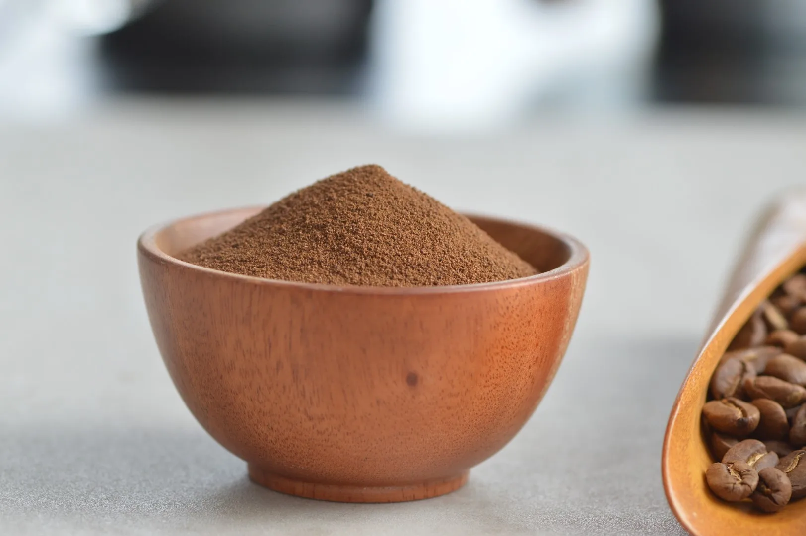 High-quality instant coffee SR04 with a strong flavor good price for products in foodstuff beverage industry Bulk Coffee Instant