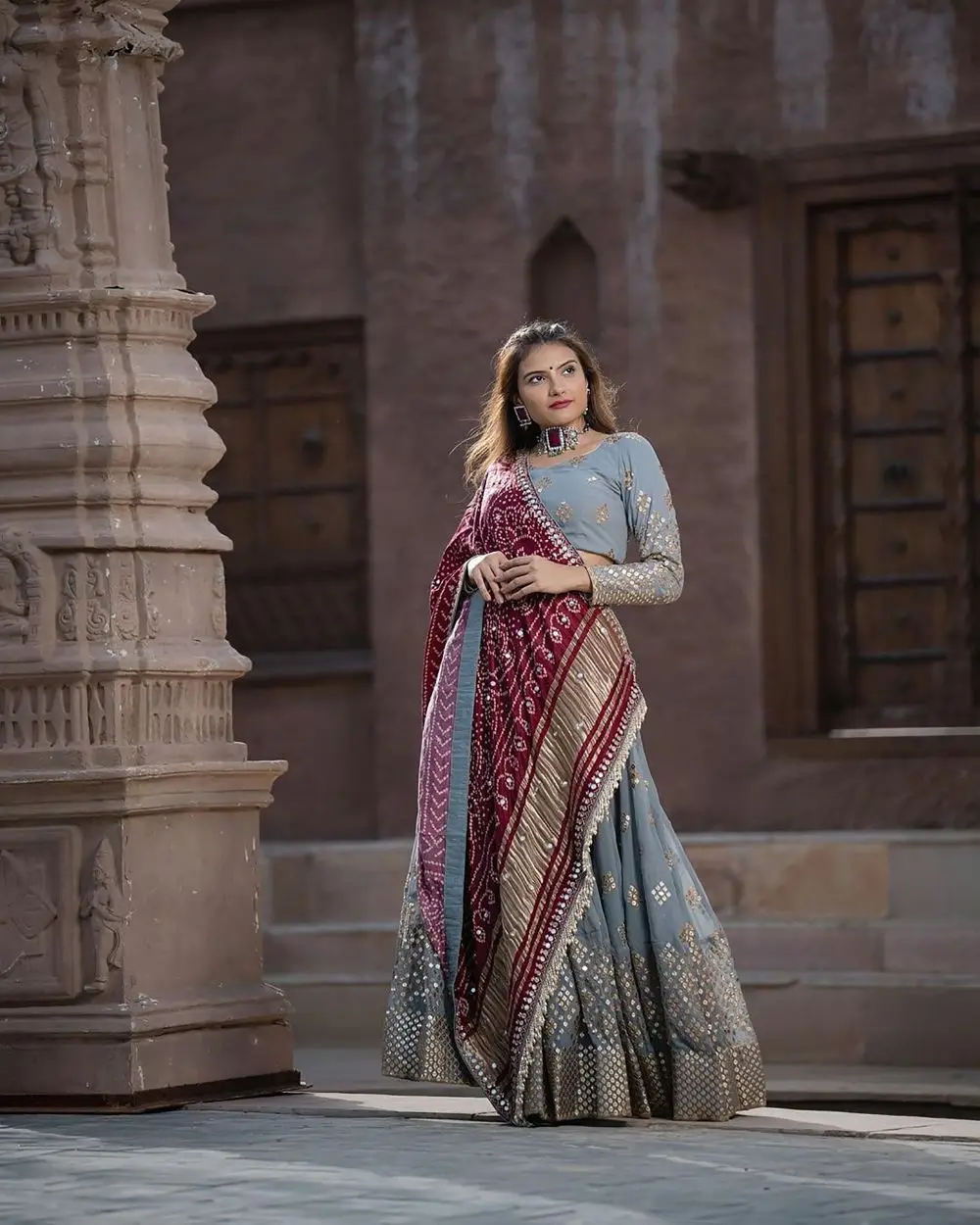 Лучшее качество дизайнерская свадебная одежда Lehnga Choli для свадебной вечеринки Lahenga индийский дизайн 2024 купить от ИНДИЙСКОГО Производителя